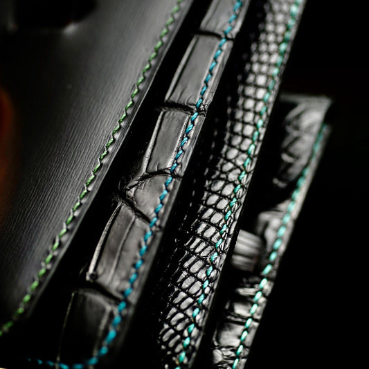 Jumpin' Jack - Crocodile Leather Tongue Cardcase